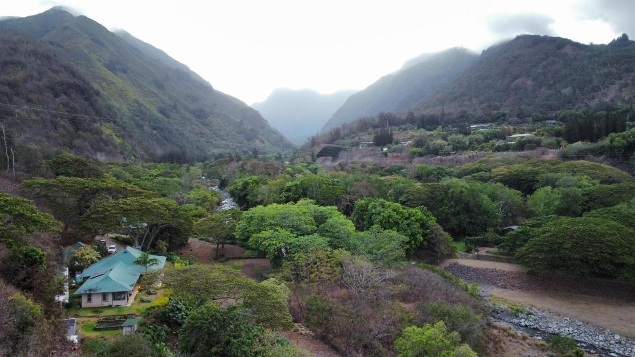Iao Valley Inn Wailuku ภายนอก รูปภาพ
