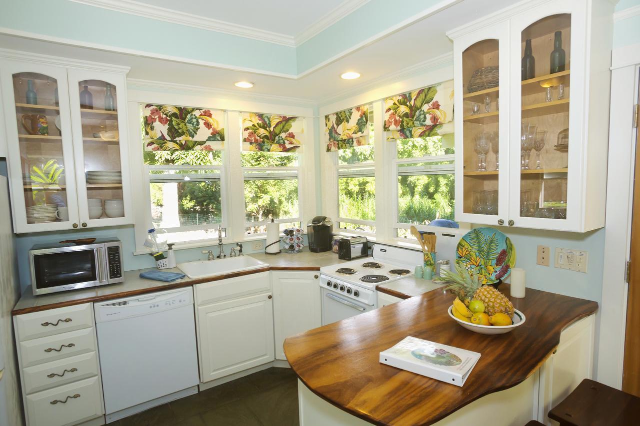 Iao Valley Inn Wailuku ภายนอก รูปภาพ